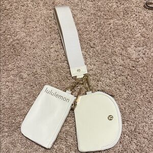lululemon athletica Cream Key & Card Holder Set